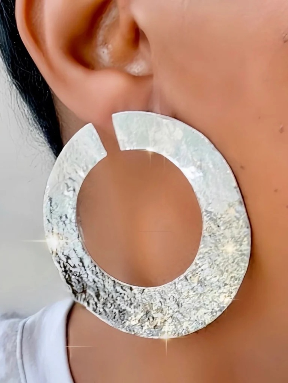 ✨3for$38  New Zara Textured Circular Open Hoop Earrings - Picture 8 of 16